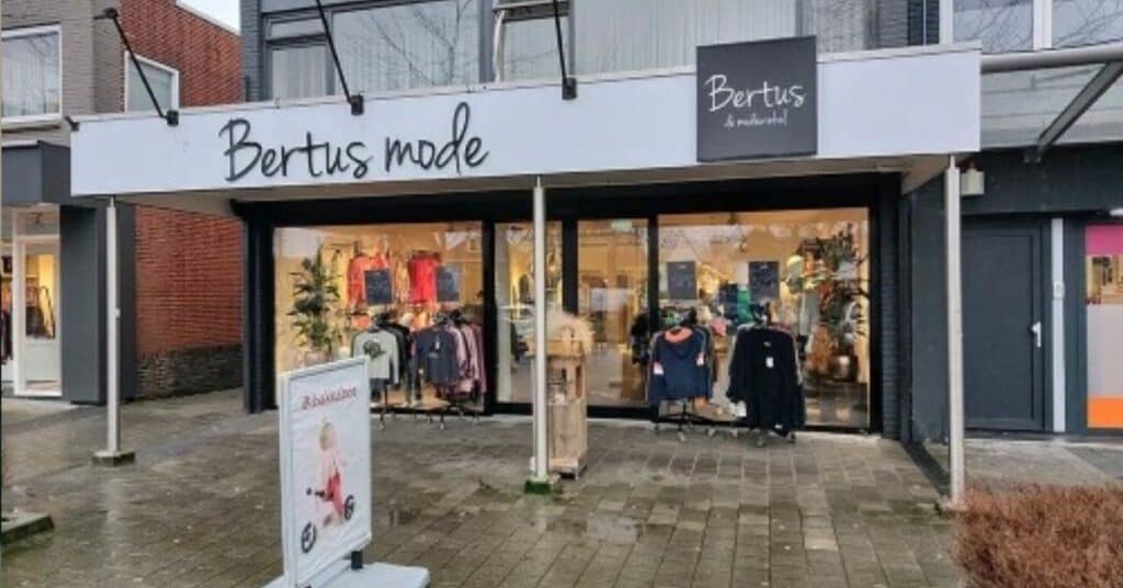 Welkom bij Bertus Mode Urk – Jouw Bestemming voor Trendy Kinderkleding!