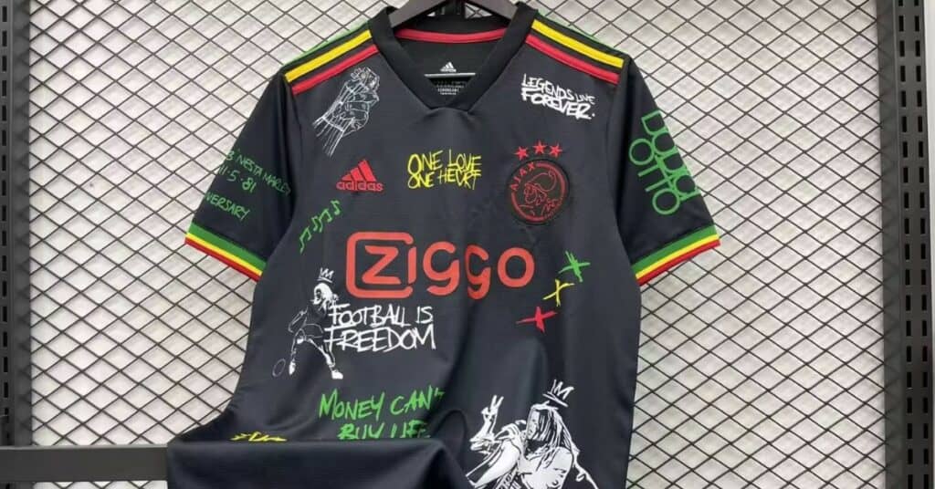 Ajax Bob Marley Shirt: Een Unieke Mix van Muziek en Voetbalcultuur